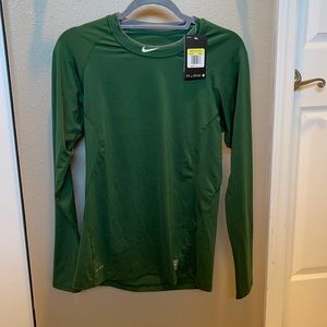 Nike combat fitted dri fit green small long sleeve